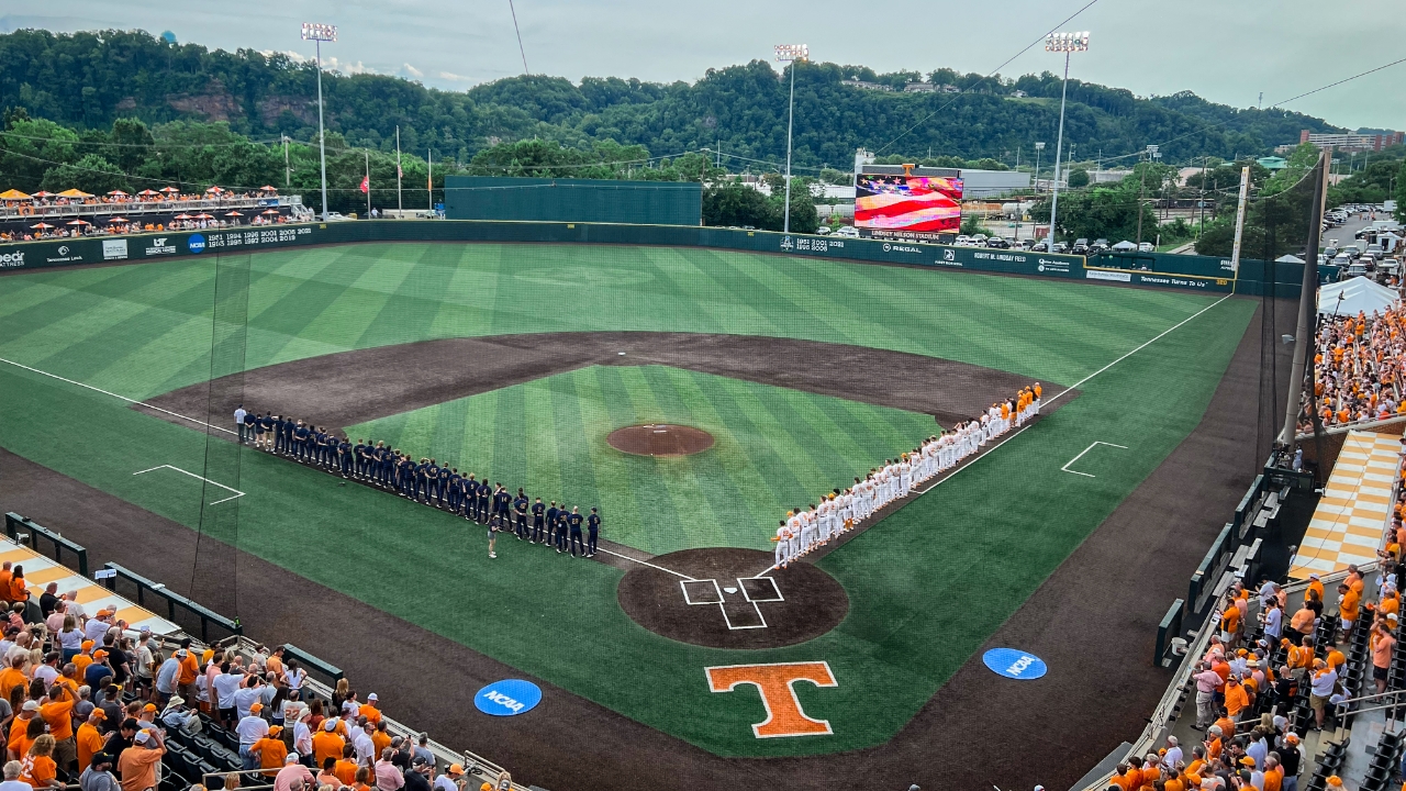 Game Thread, Notre Dame at No. 1 Tennessee