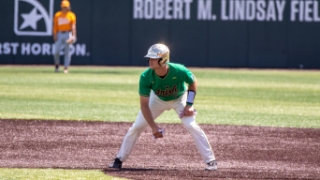 Simon's time to shine in Game 3; more Irish Super Regional notes