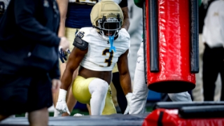 A Renewed Jaylen Sneed Ready to Lead Notre Dame’s Linebacker Corps
