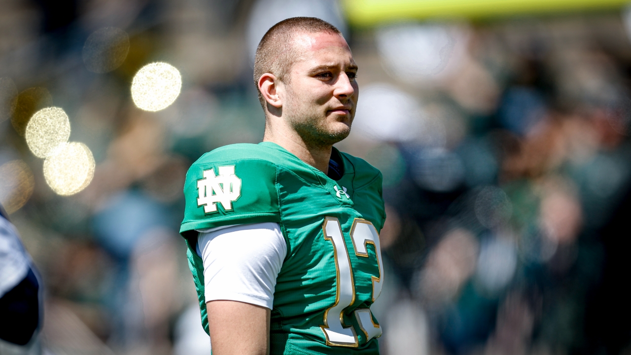 CJ Carr Named Notre Dame Starting Quarterback