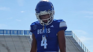 Notre Dame Drops In On 2027 Texas DB Jerry Outhouse Jr.