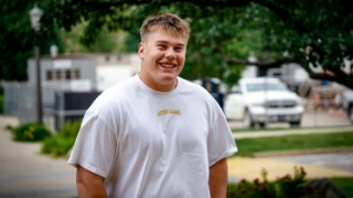 Sullivan Garvin Soaks In Official Visit, Works to Add to Notre Dame’s OL Class