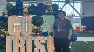Lifelong Fan, 2028 OL Hudsen Close Enjoys Notre Dame Trip