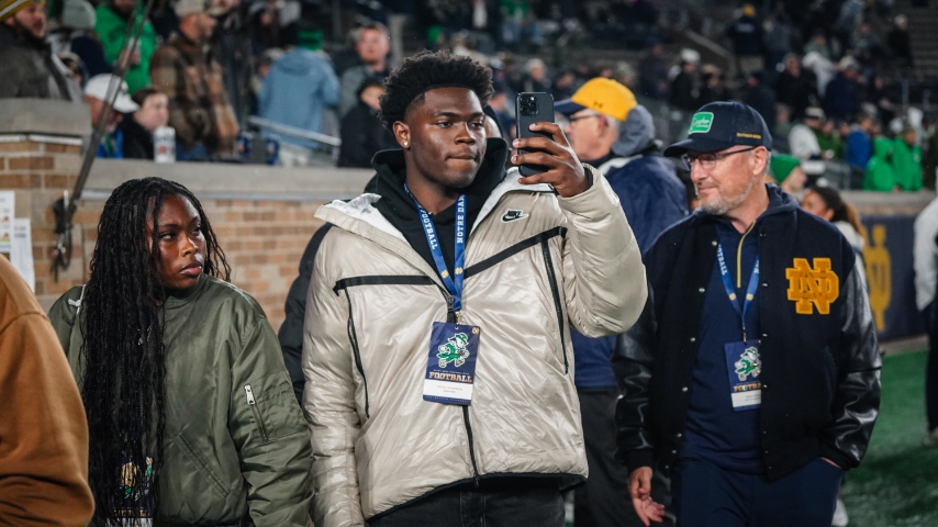 Elite 2027 LB Kaden Henderson Maintains Contact With Notre Dame