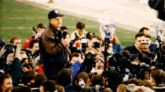 College Football World Pays Tribute to Notre Dame Icon Lou Holtz