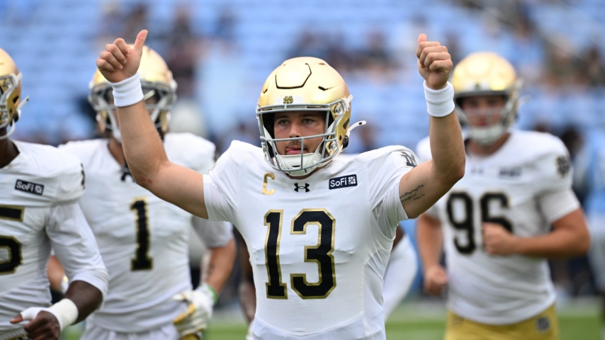 Notre Dame runs past North Carolina, 37-26